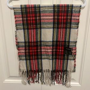 Brandy melville scarf